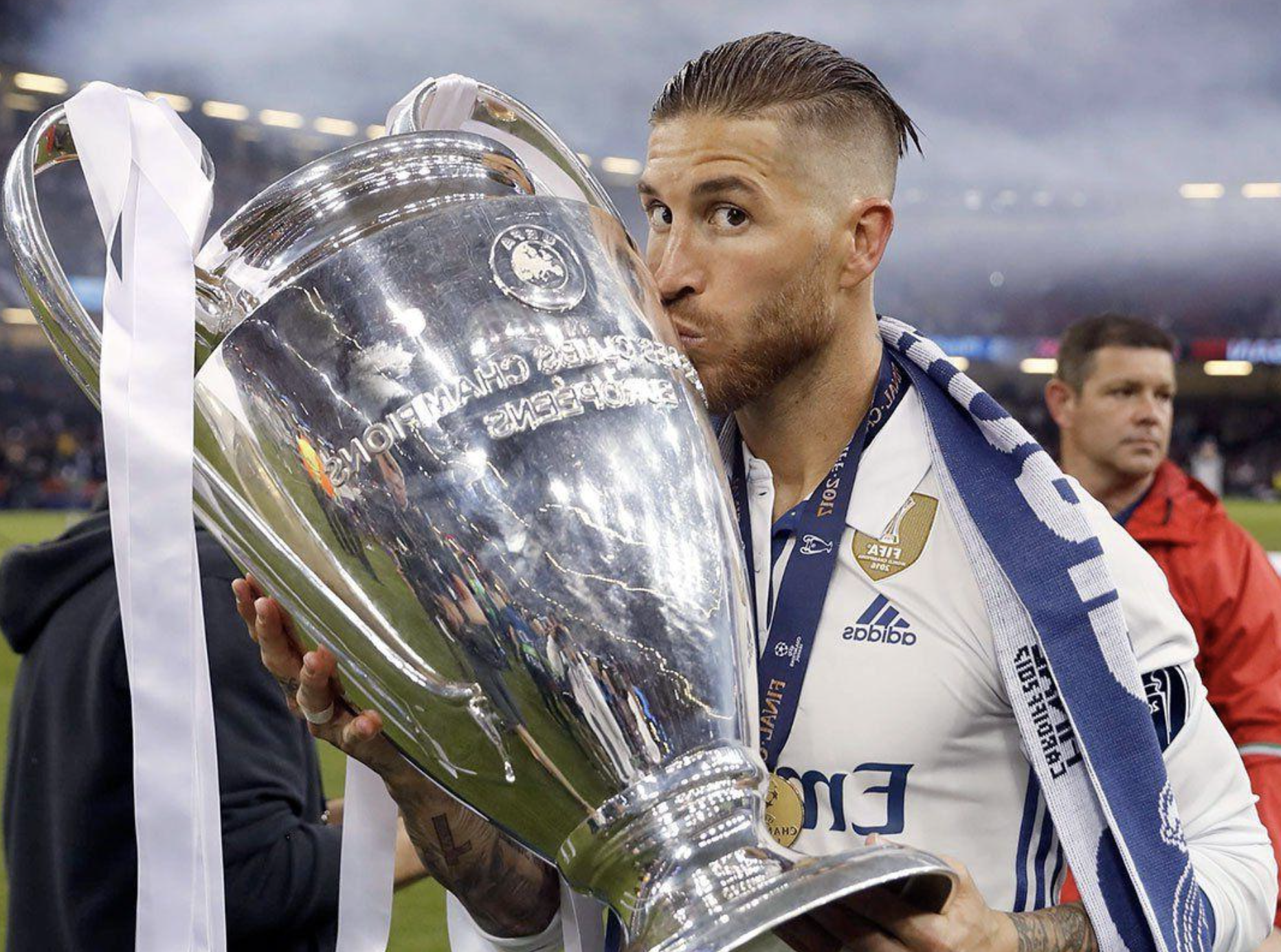 Zatímco Ramos nadále zanechává